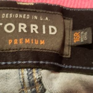 Torrid bombshell skinny
